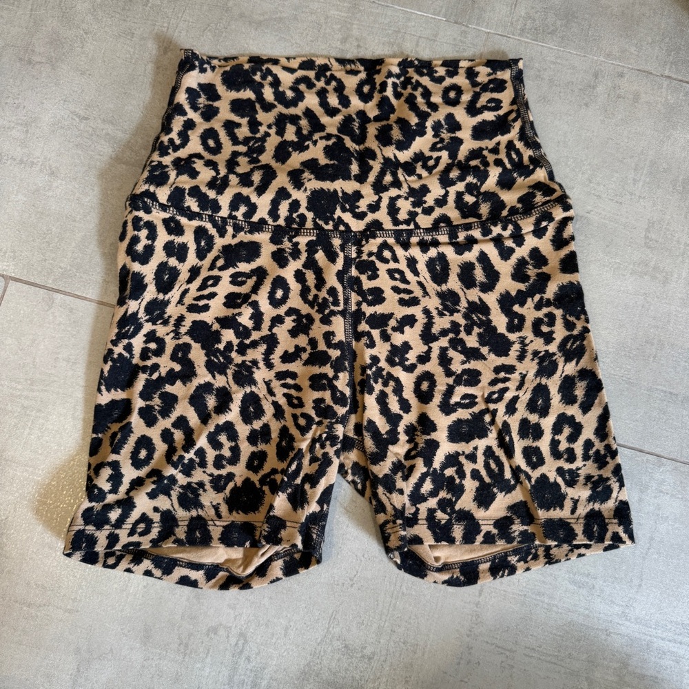 LNA | leopard bike shorts